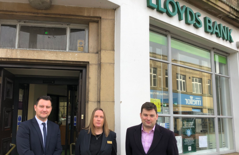 Robert Largan MP meeting with staff from Lloyds Bank